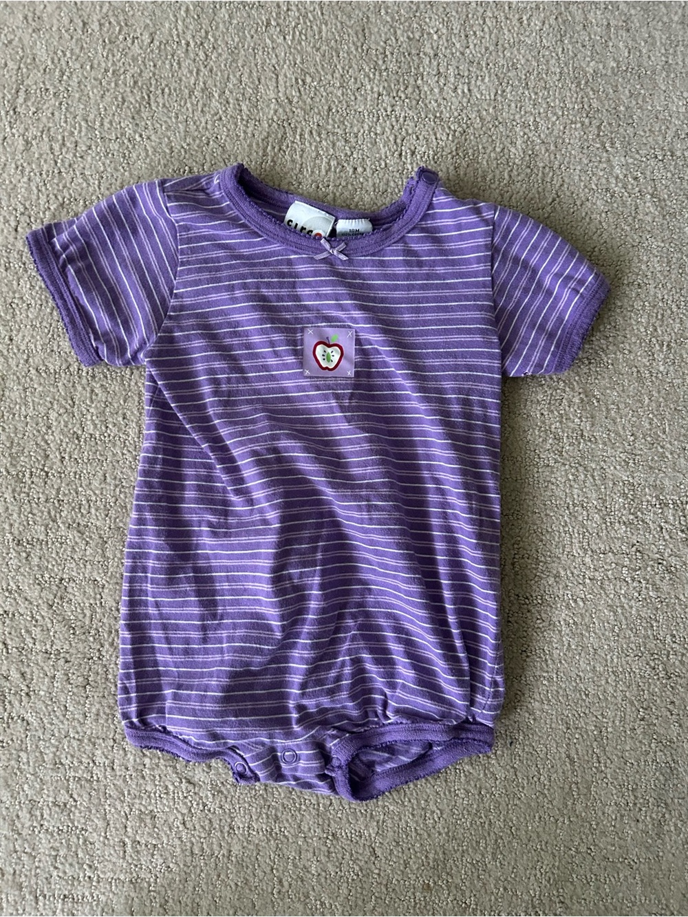 Y2K vintage Circo toddler girls bubble romper apple applique 18 months
